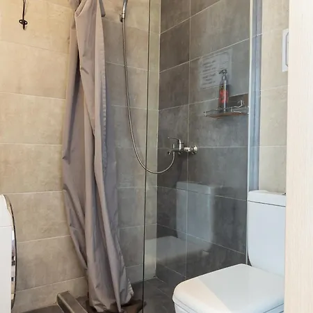 Modiano Center-your Urban Apartmán *