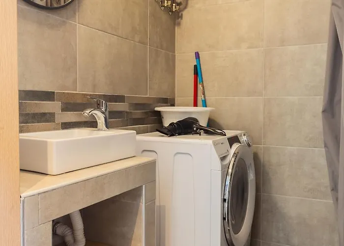 Modiano Center-your Urban *