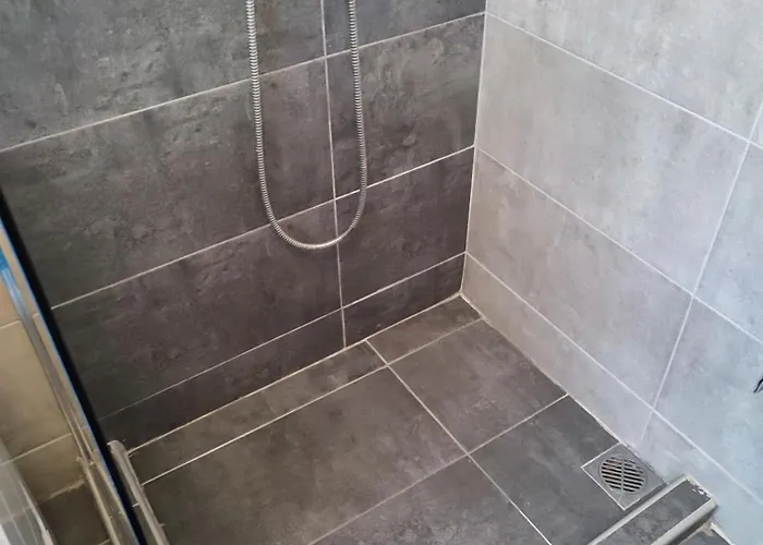 Modiano Center-your Urban * Salonic